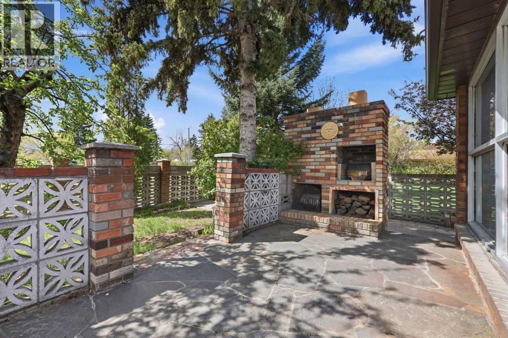 480 Berkley Crescent NW, Calgary, Alberta  T3K 1A8 - Photo 45 - A2315302