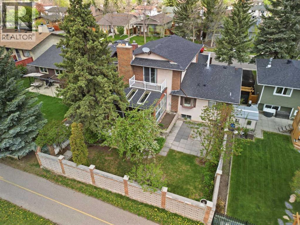 480 Berkley Crescent NW, Calgary, Alberta  T3K 1A8 - Photo 46 - A2315302