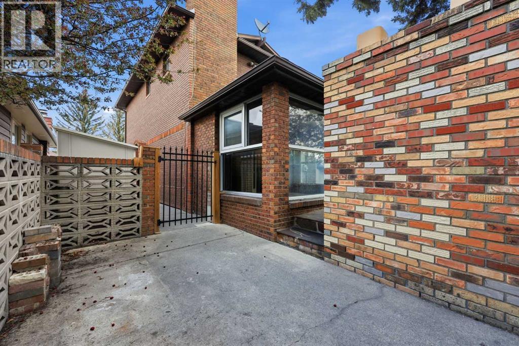 480 Berkley Crescent NW, Calgary, Alberta  T3K 1A8 - Photo 43 - A2315302