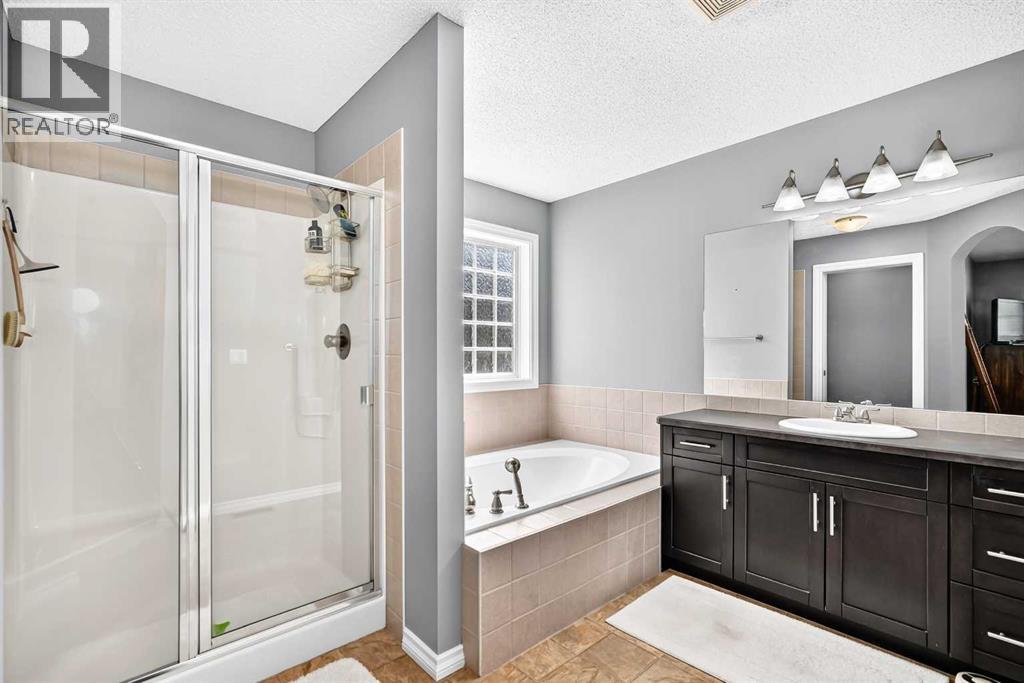 209 Crystal Green Point, Okotoks, Alberta  T1S 2K7 - Photo 24 - A2322719