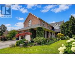 84 LONGWATER CHASE, Markham, Ontario