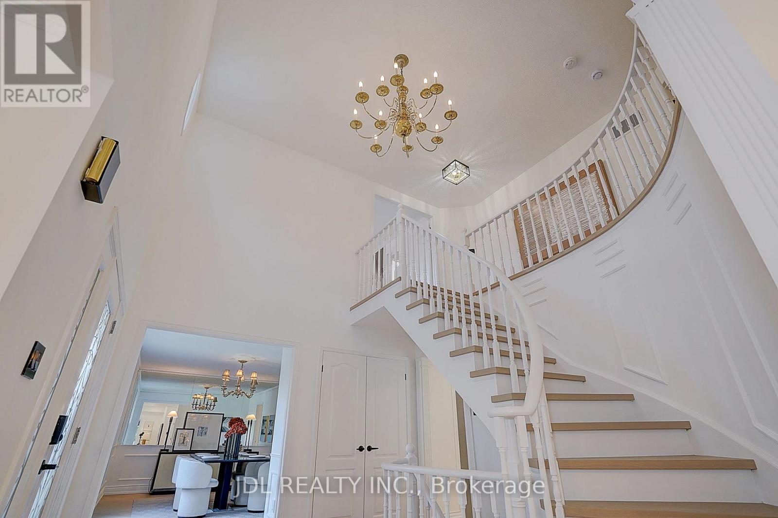 84 Longwater Chase, Markham, Ontario  L3R 4A8 - Photo 16 - N13613170