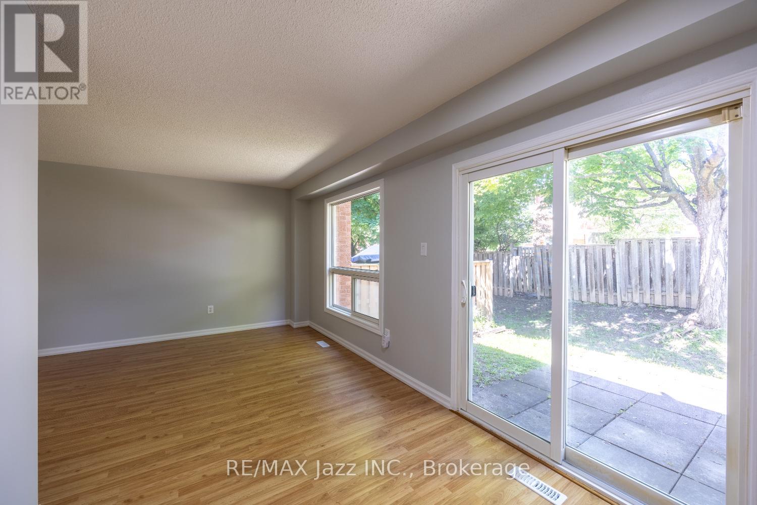 14 - 10 Bassett Boulevard, Whitby, Ontario  L1N 9C4 - Photo 10 - E13455768