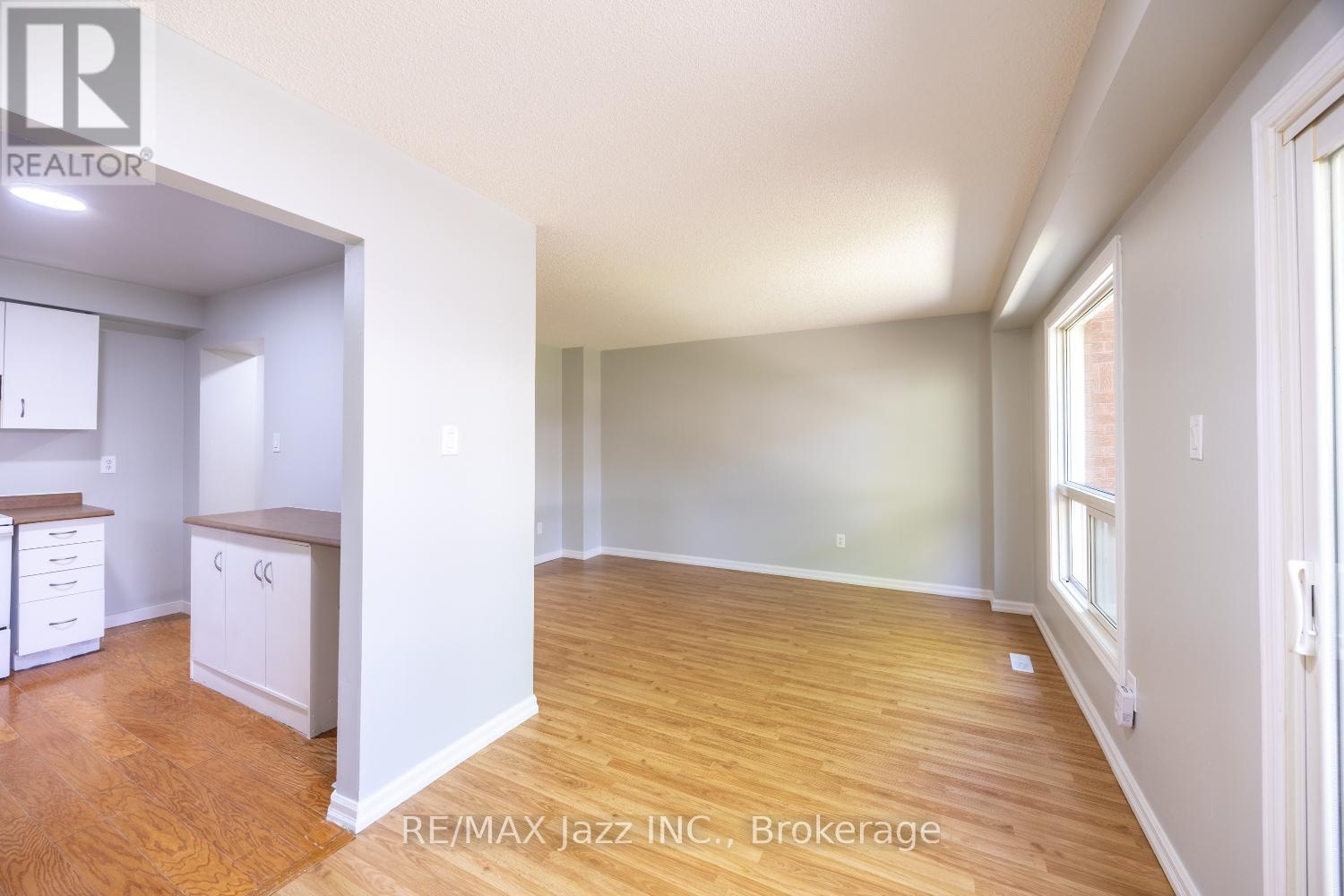 14 - 10 Bassett Boulevard, Whitby, Ontario  L1N 9C4 - Photo 8 - E13455768