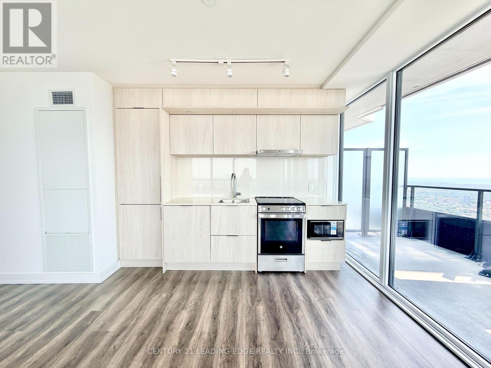 6511 - 448 Burnhamthorpe Road, Mississauga, Ontario  L5B 0R4 - Photo 11 - W13537146