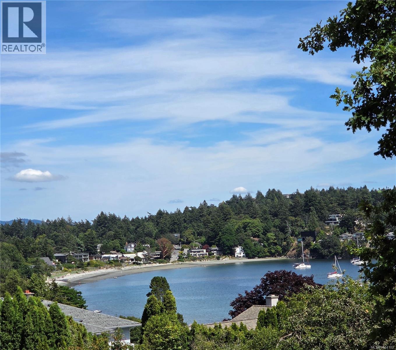 3935 Scolton Rd, Saanich, British Columbia  V8N 4E1 - Photo 37 - 1044132