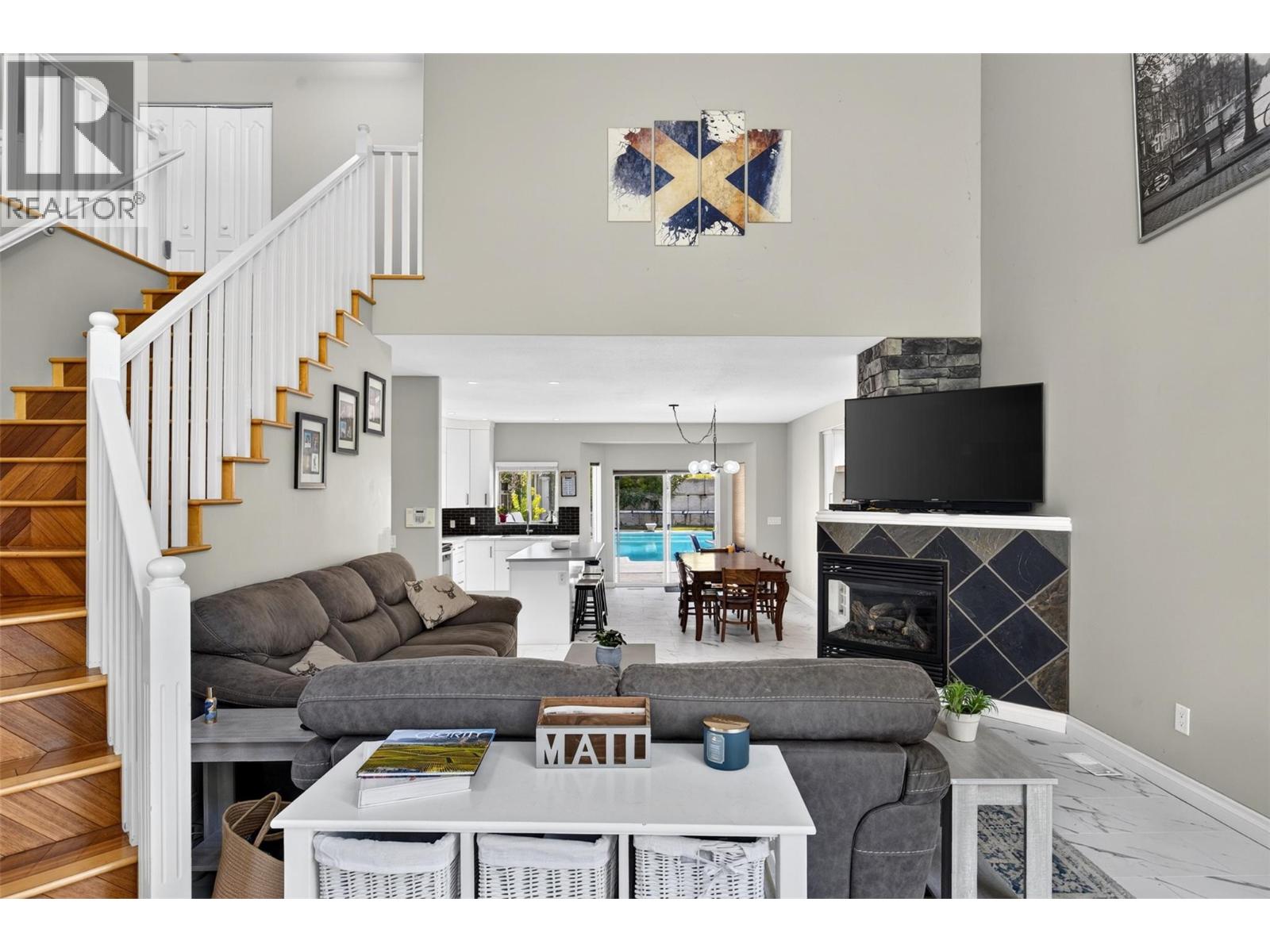 1669 Autumn Road Kelowna Photo 4 1669 Autumn Road Kelowna Photo 4