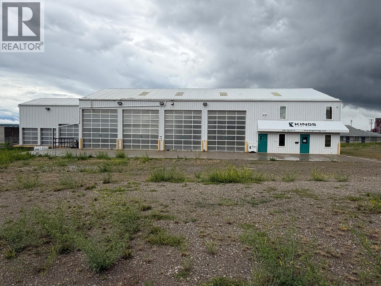 612 103 Avenue, Dawson Creek, British Columbia