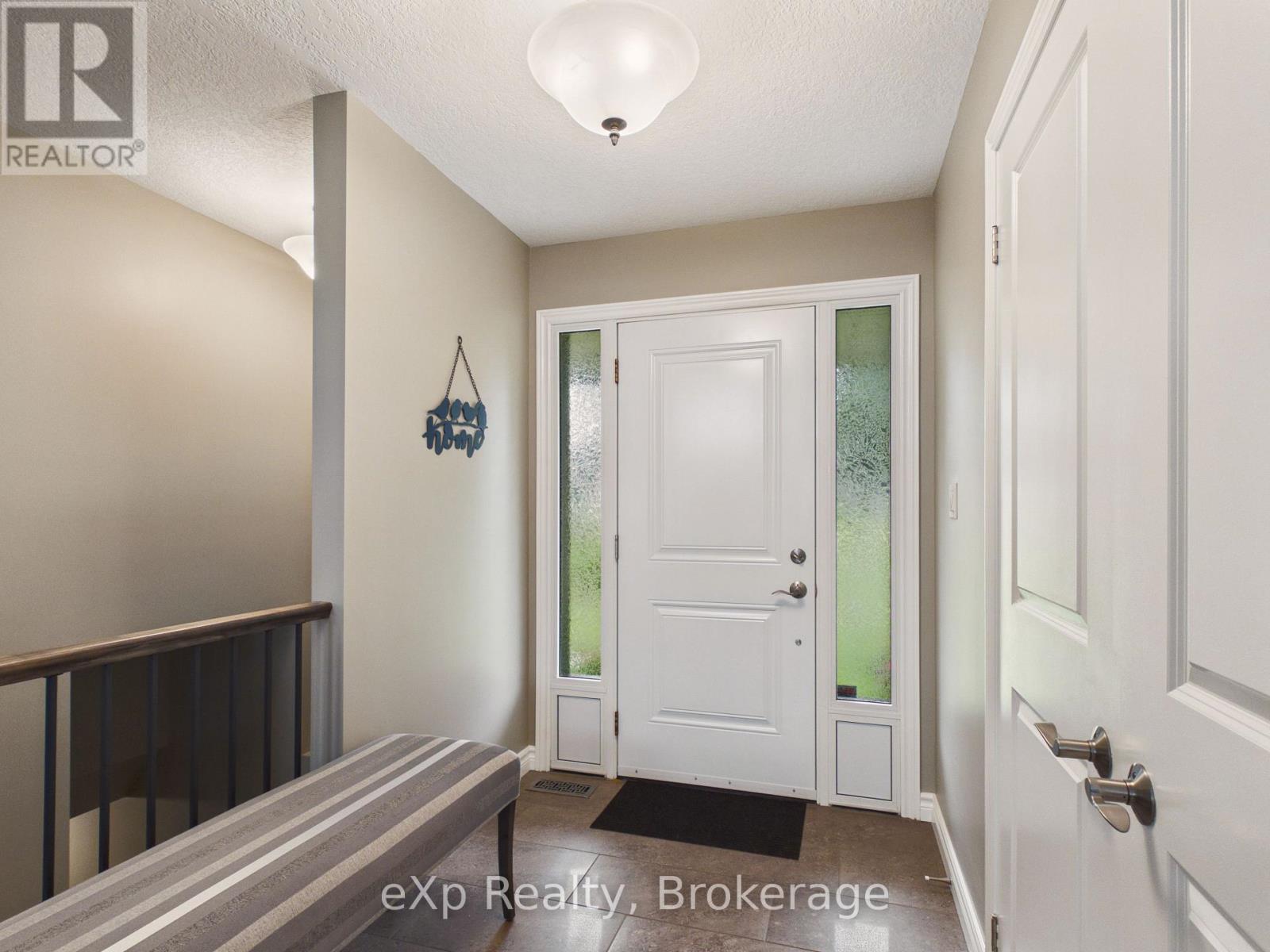 207 Edmund Street, West Grey, Ontario  N0G 1C0 - Photo 4 - X13585132