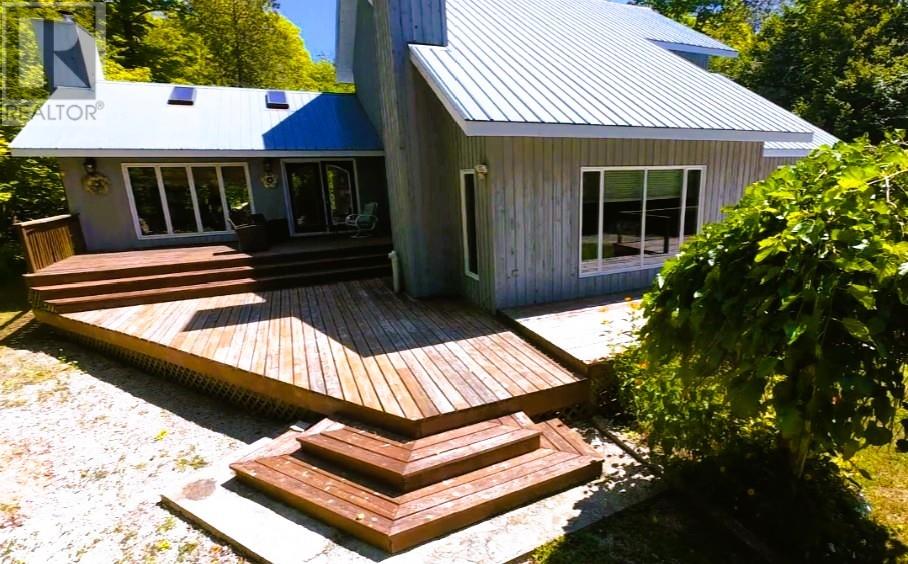 1604 Perivale Road E, Manitoulin Island, Ontario  P0P 2B0 - Photo 14 - 2127315