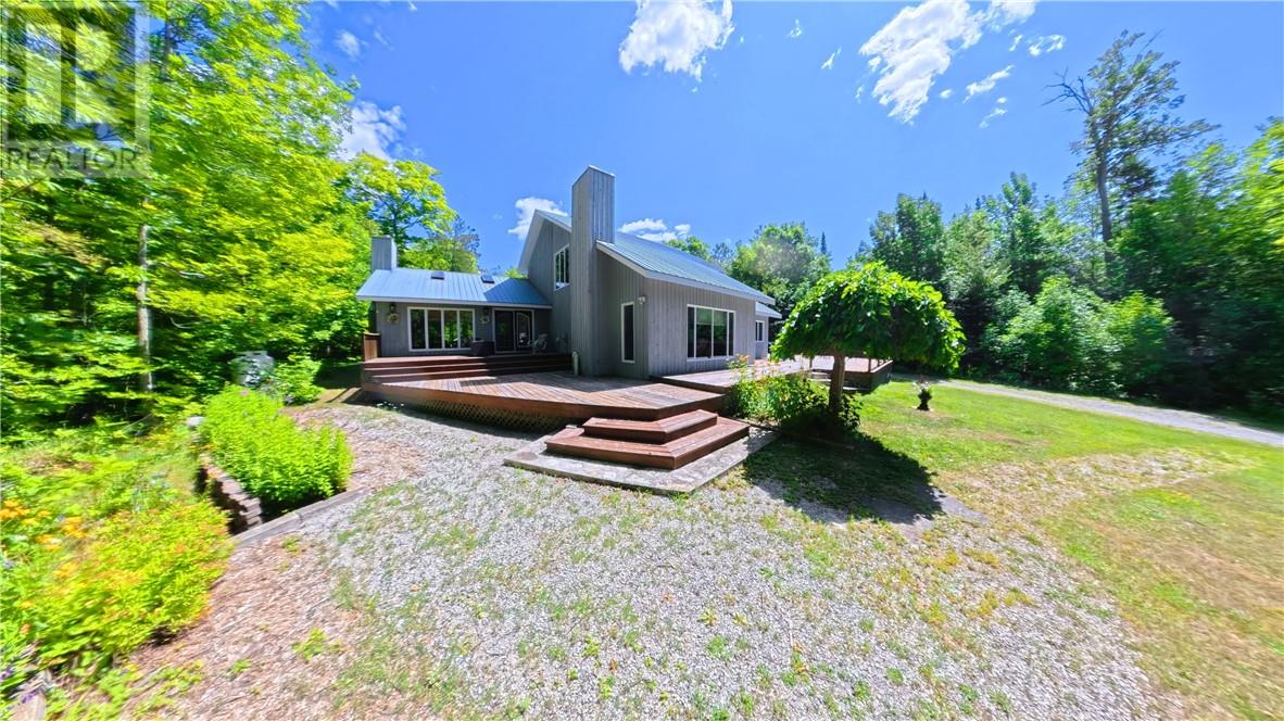 1604 Perivale Road E, Manitoulin Island, Ontario  P0P 2B0 - Photo 10 - 2127315
