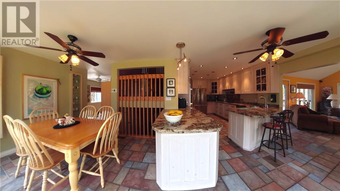 1604 Perivale Road E, Manitoulin Island, Ontario  P0P 2B0 - Photo 19 - 2127315