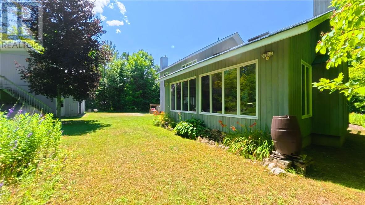 1604 Perivale Road E, Manitoulin Island, Ontario  P0P 2B0 - Photo 43 - 2127315