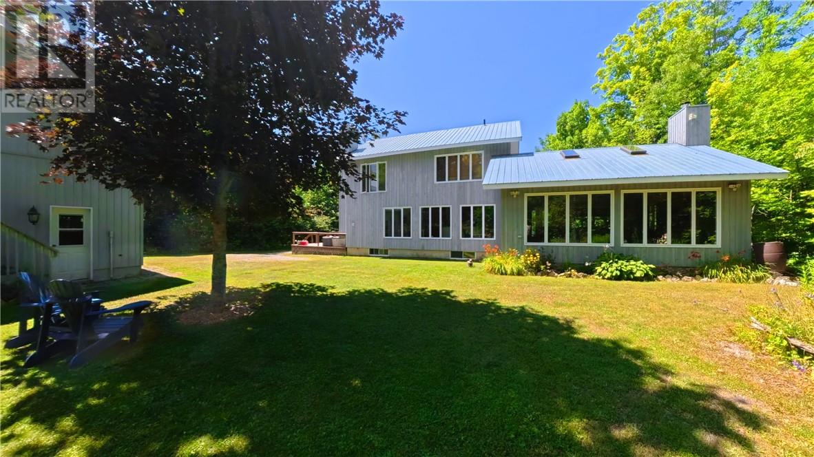 1604 Perivale Road E, Manitoulin Island, Ontario  P0P 2B0 - Photo 44 - 2127315