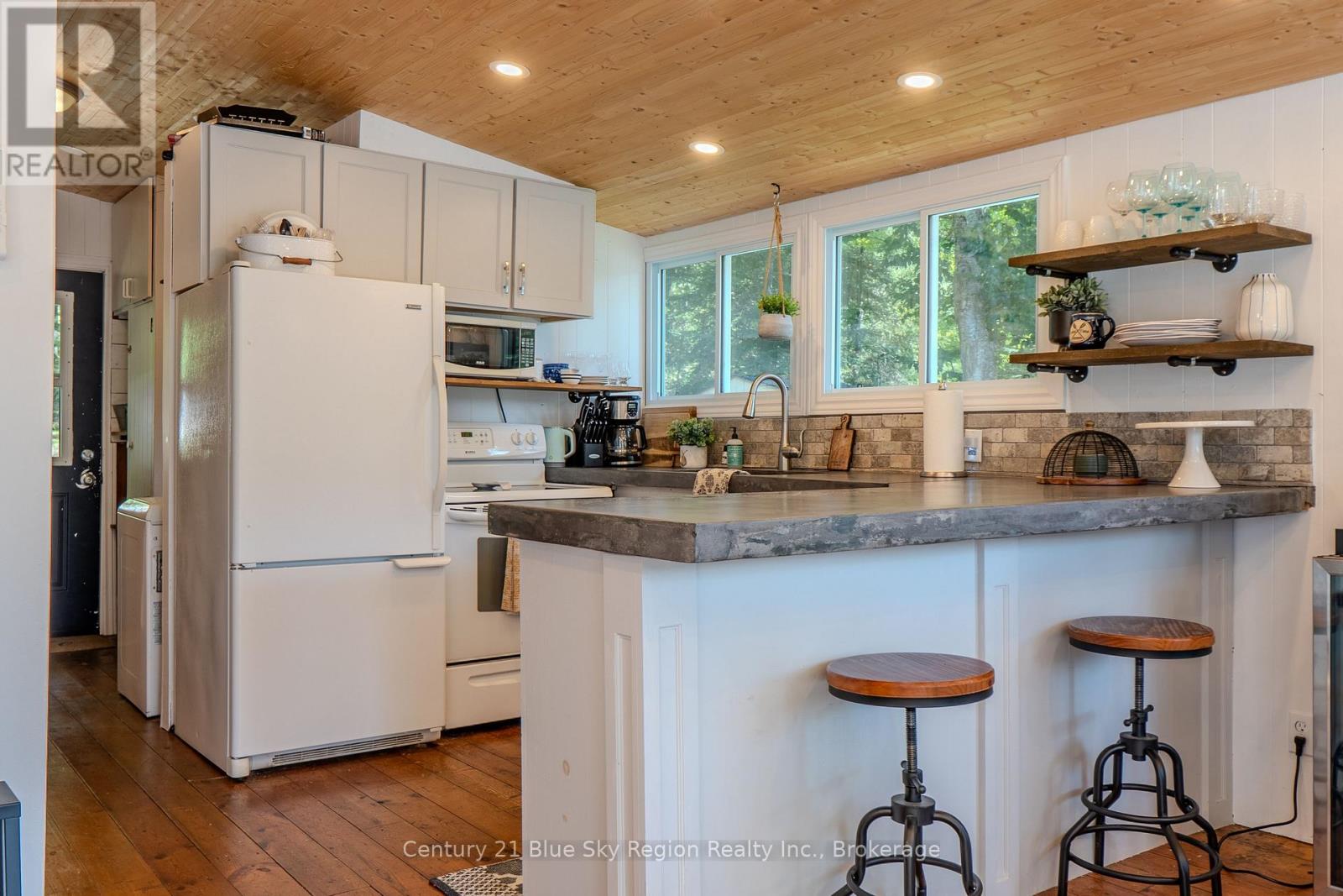 2149 Peninsula Road, North Bay, Ontario  P1B 8G4 - Photo 6 - X13621016