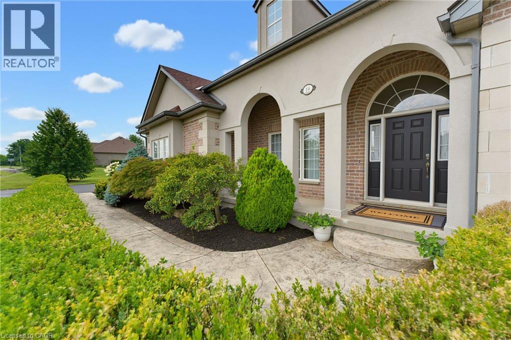 19 Royal Troon Drive, Scotland, Ontario  N0E 1R0 - Photo 4 - 40850487