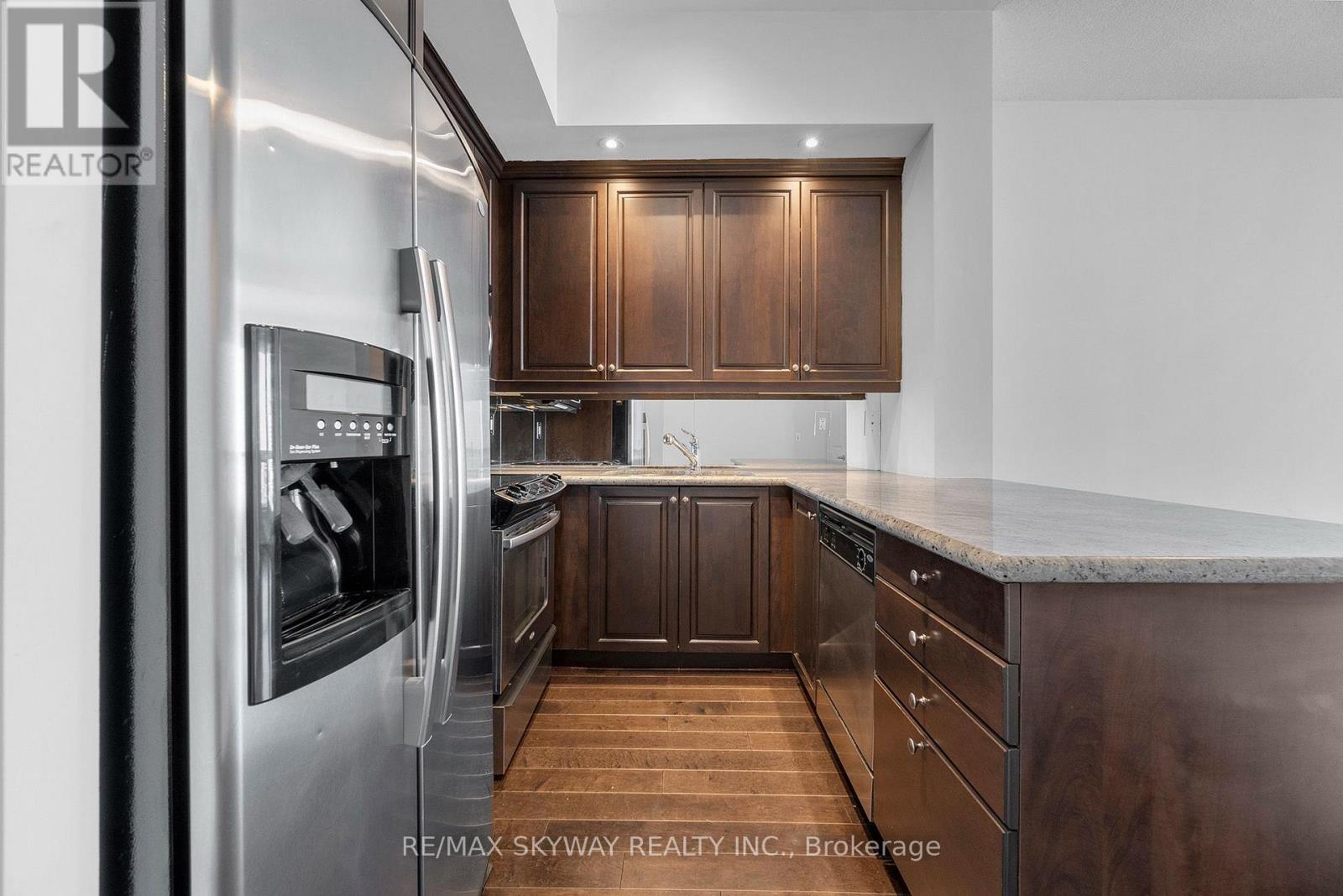 Lph03 - 628 Fleet Street, Toronto, Ontario  M5V 1A8 - Photo 12 - C13621012