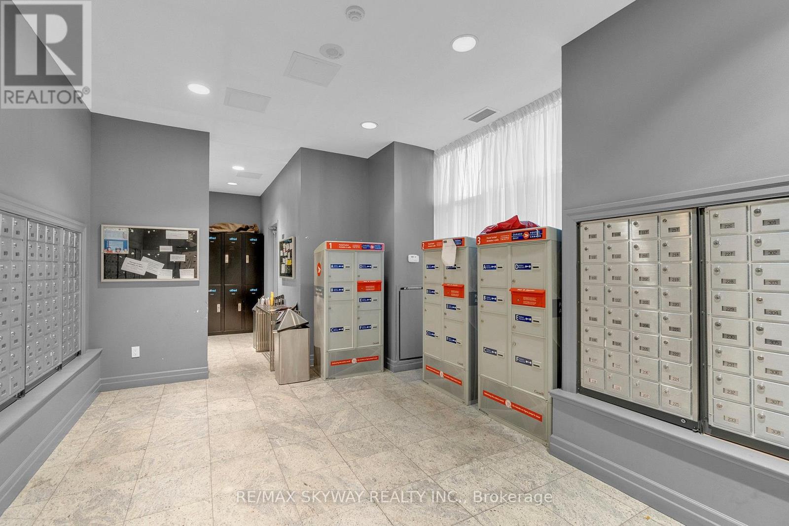Lph03 - 628 Fleet Street, Toronto, Ontario  M5V 1A8 - Photo 36 - C13621012