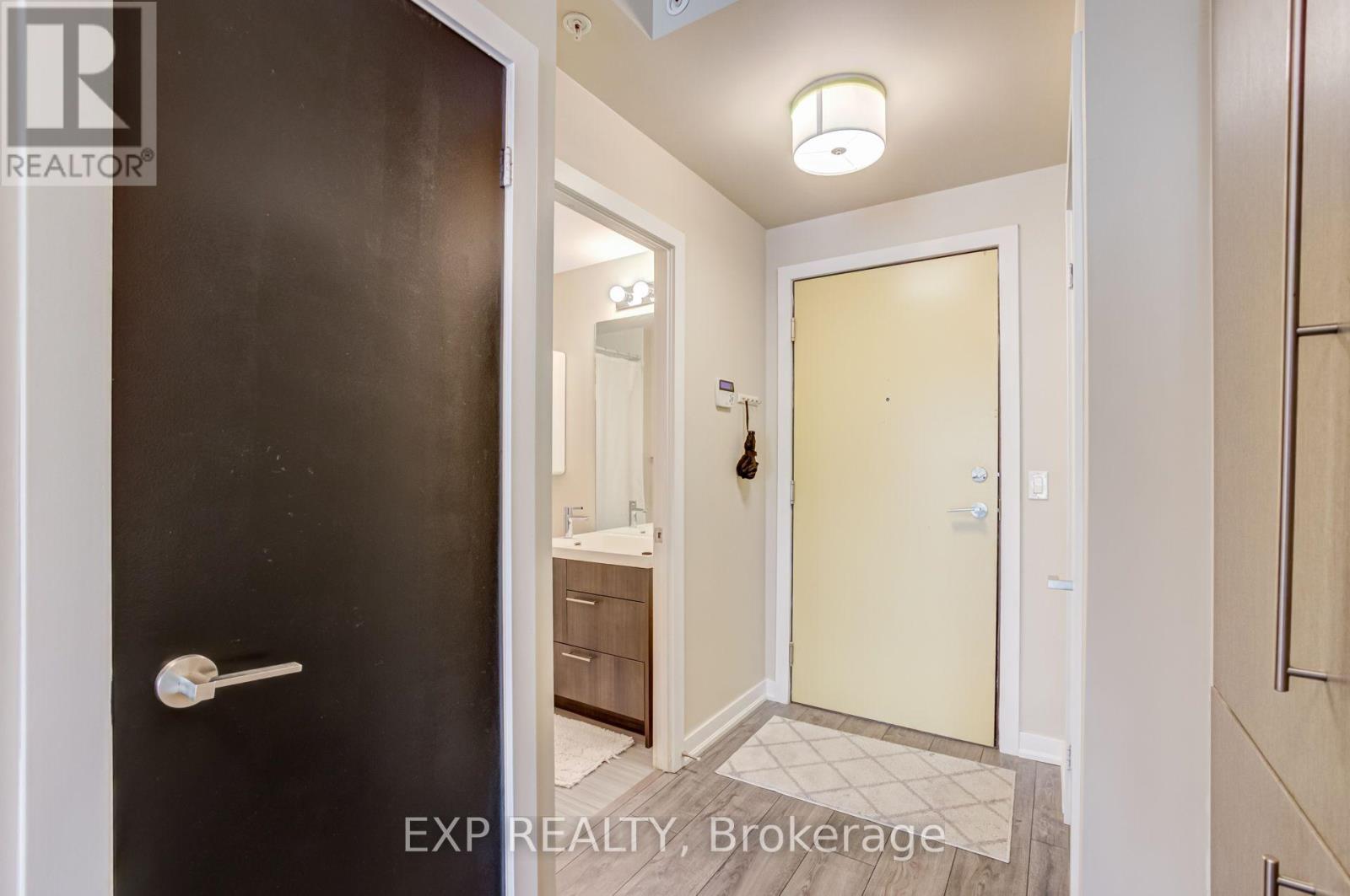 303 - 199 Richmond Street W, Toronto, Ontario  M5V 0H4 - Photo 8 - C13621098