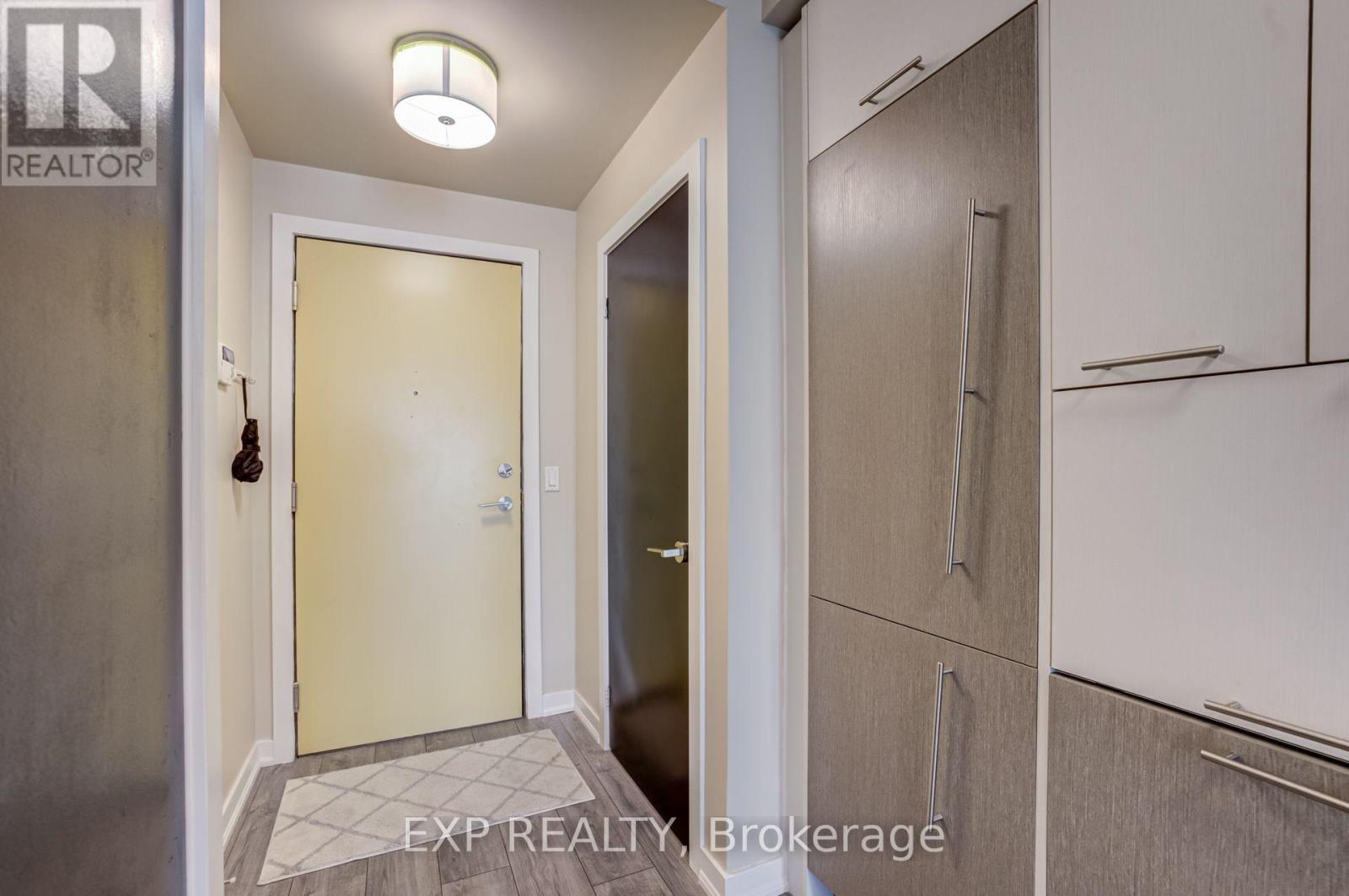 303 - 199 Richmond Street W, Toronto, Ontario  M5V 0H4 - Photo 9 - C13621098