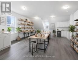 300 - 568 YONGE STREET, Toronto, Ontario