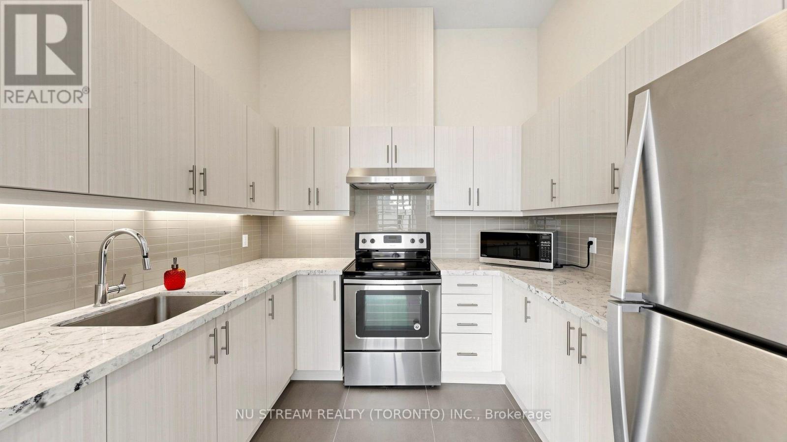 708 - 10 Willison Square, Toronto, Ontario  M5T 0A8 - Photo 17 - C13621180