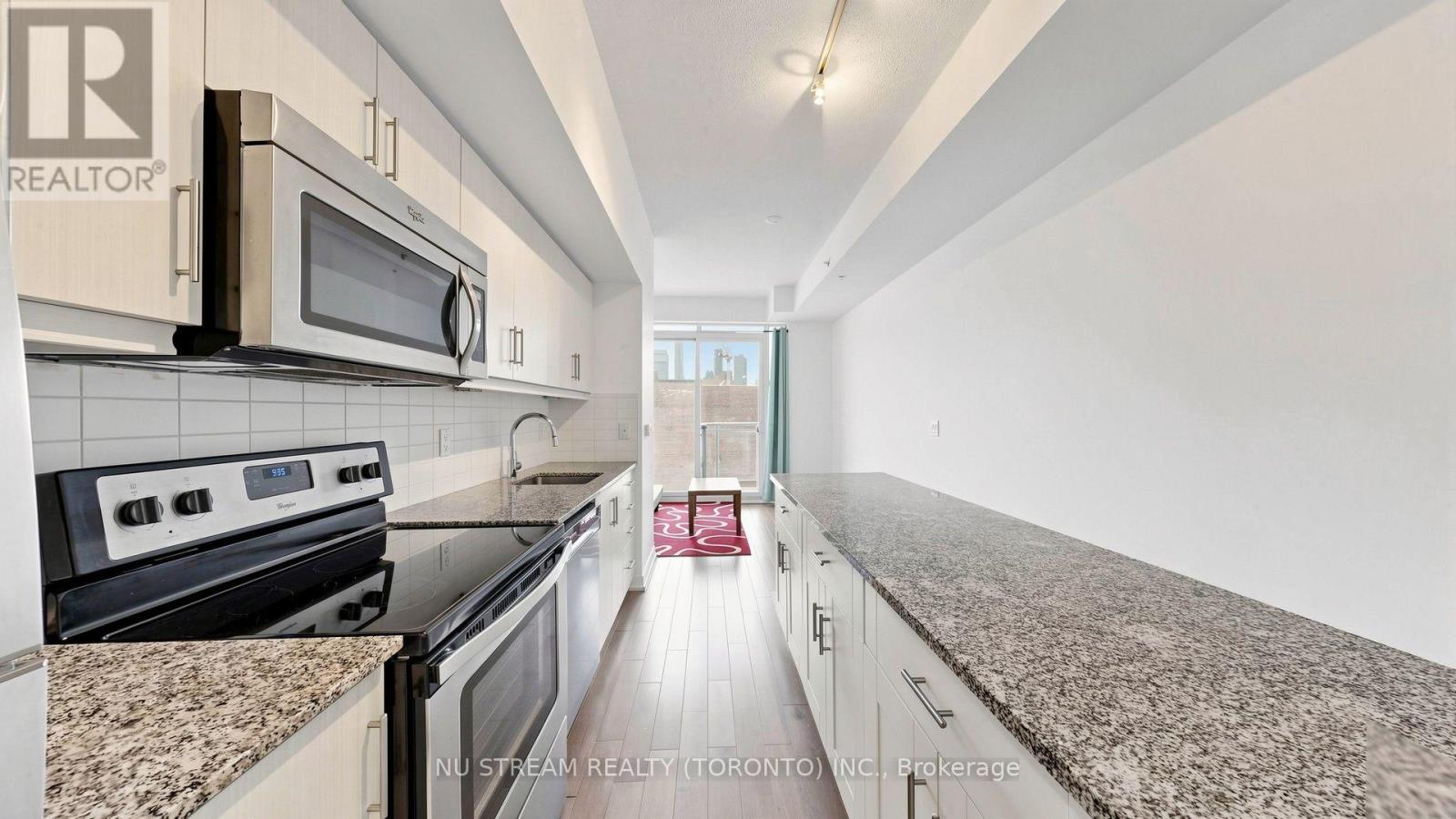 708 - 10 Willison Square, Toronto, Ontario  M5T 0A8 - Photo 5 - C13621180