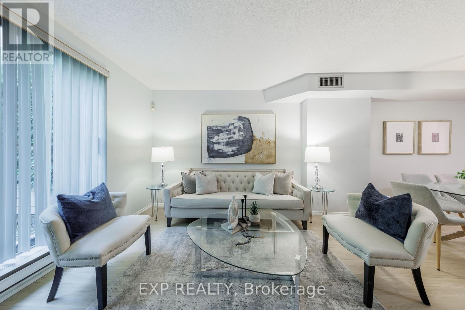 25 Dundonald Street, Toronto, Ontario  M4Y 1K3 - Photo 9 - C13621260