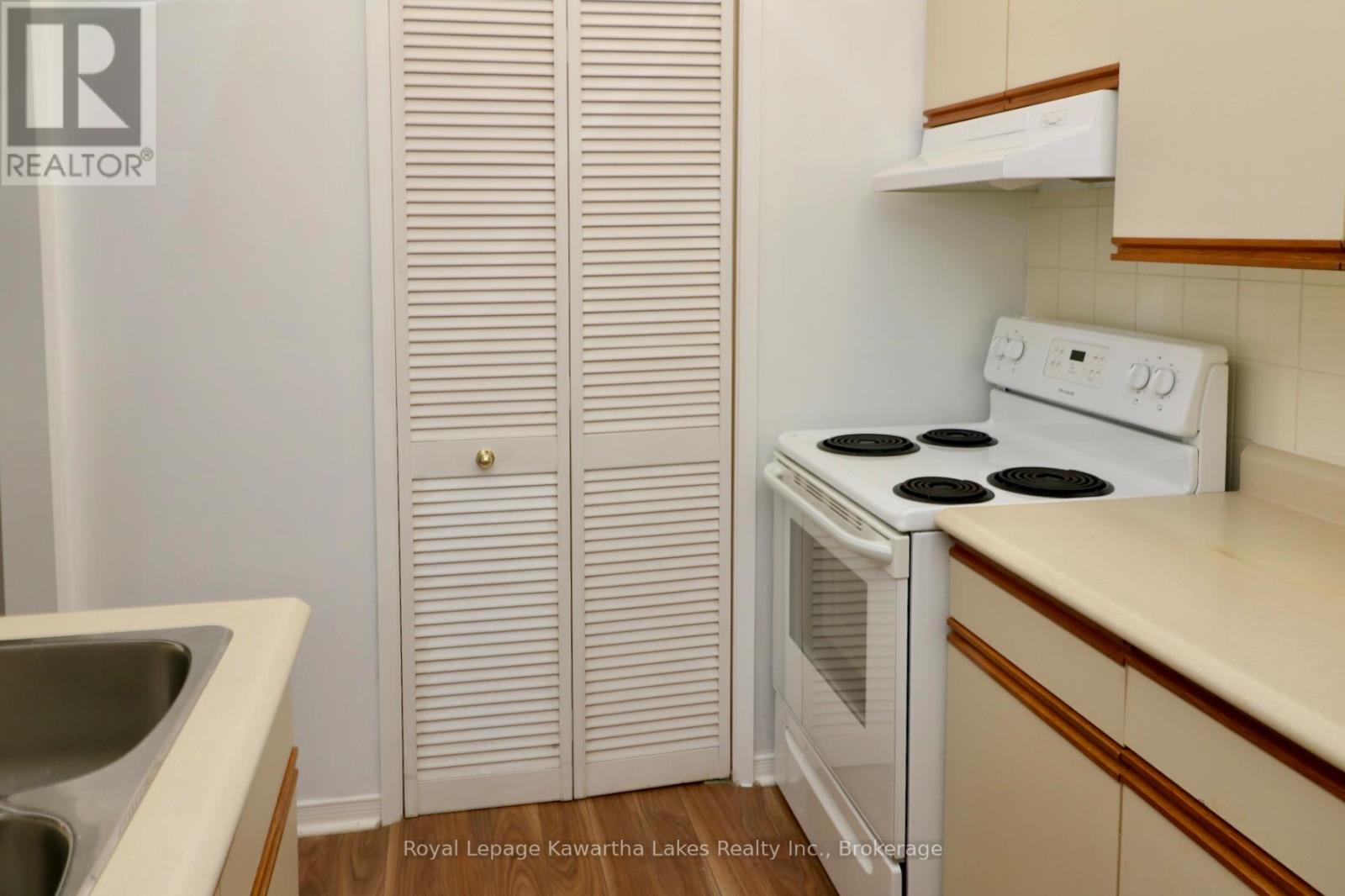 303 - 4 Heritage Way, Kawartha Lakes, Ontario  K9V 5Z2 - Photo 16 - X13621294