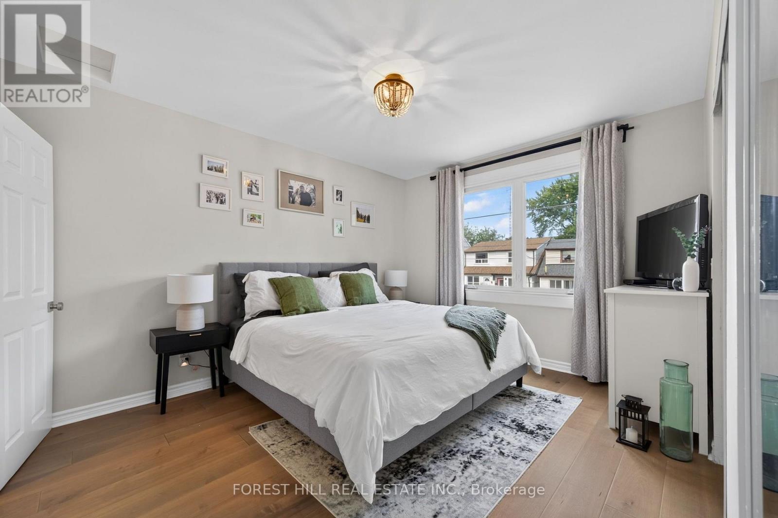 1040 Woodbine Avenue, Toronto, Ontario  M4C 4C4 - Photo 32 - E13621234