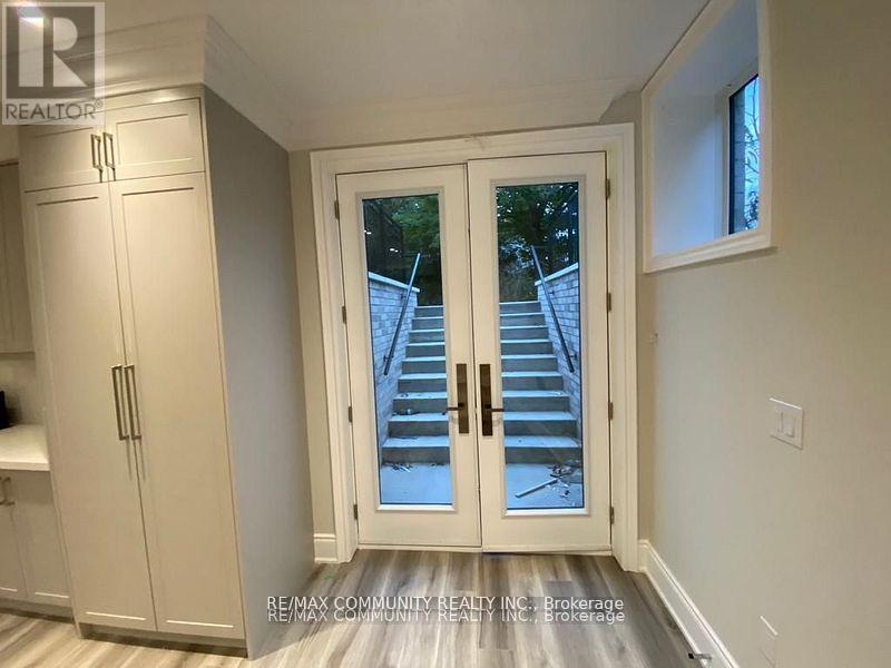 118 Queen Street, Whitby, Ontario L1M 1C3 - Photo 15 - E13621296