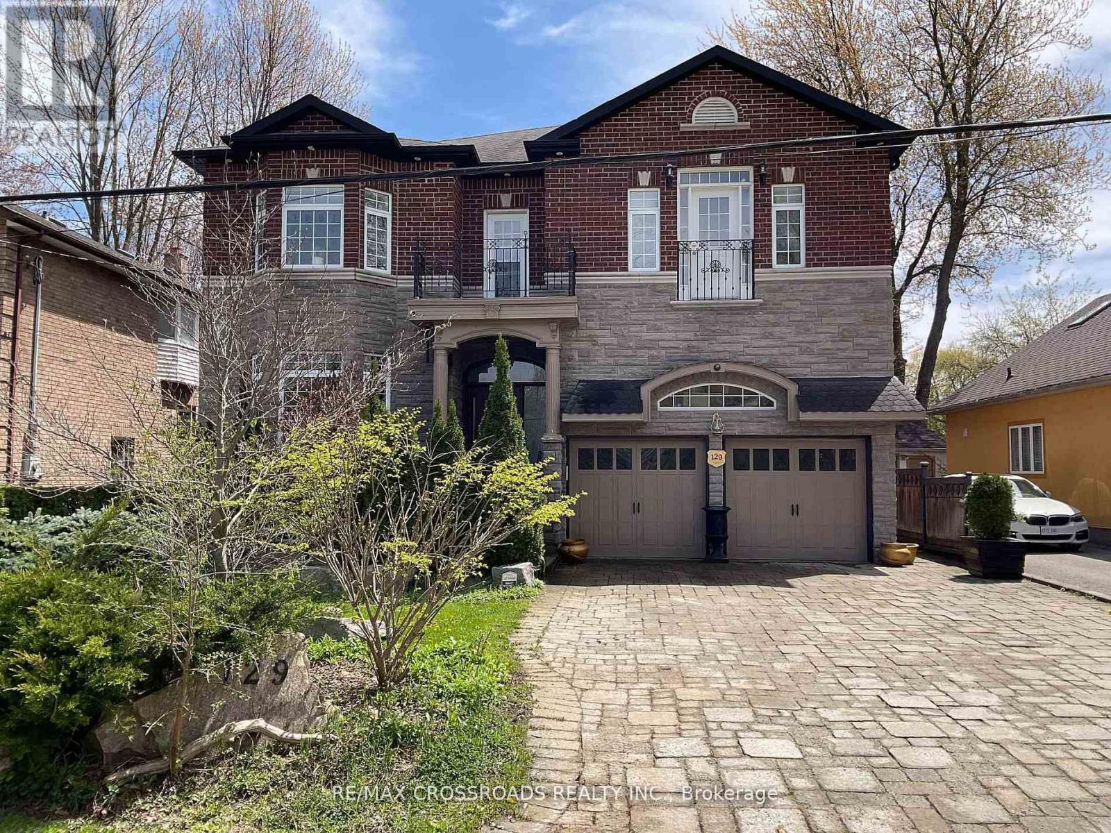 129 Lakeland Crescent, Richmond Hill, Ontario  L4E 3A1 - Photo 1 - N13621032