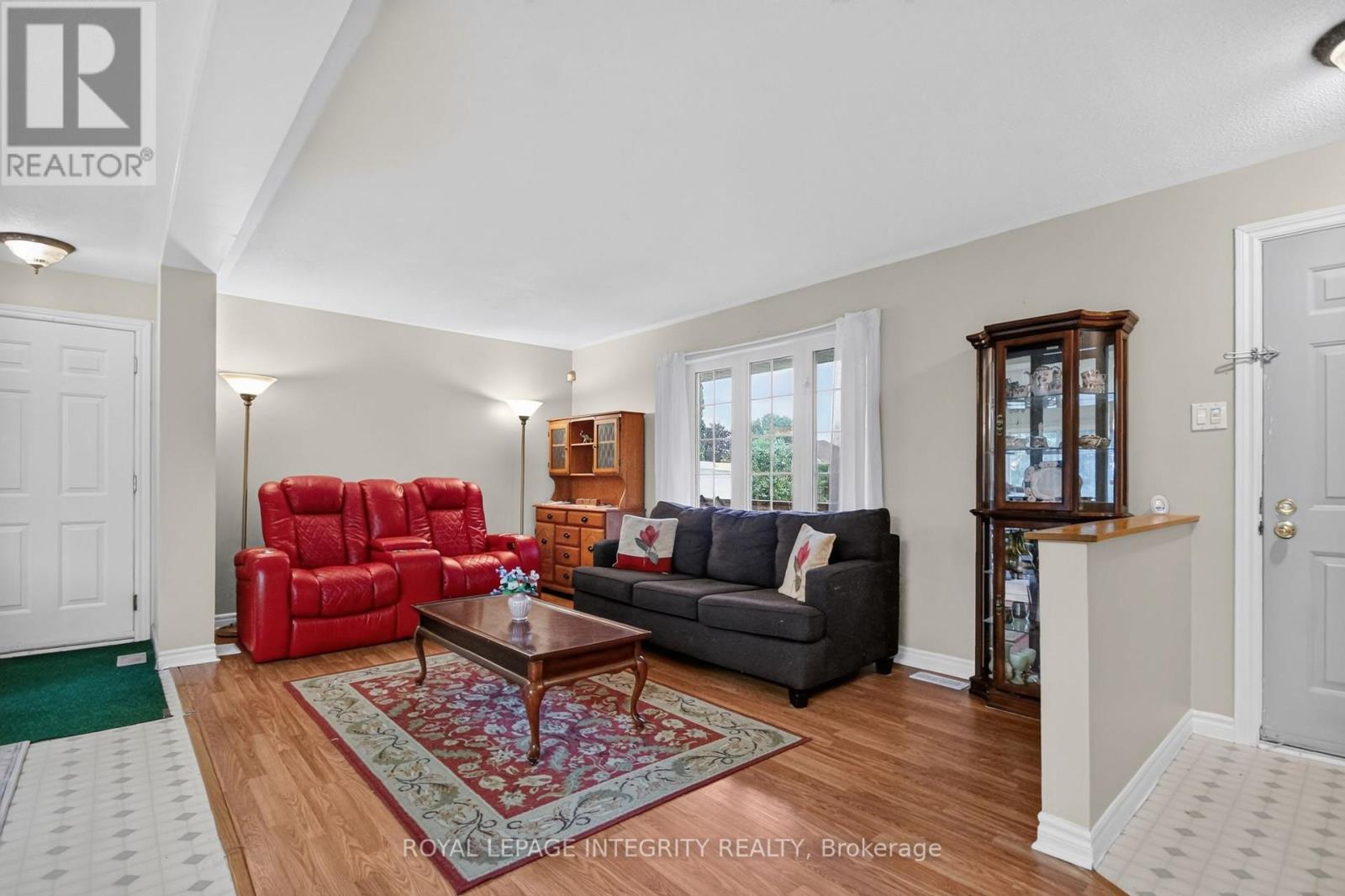 8308 Rosefire Drive, Ottawa, Ontario  K0A 2P0 - Photo 4 - X13621014