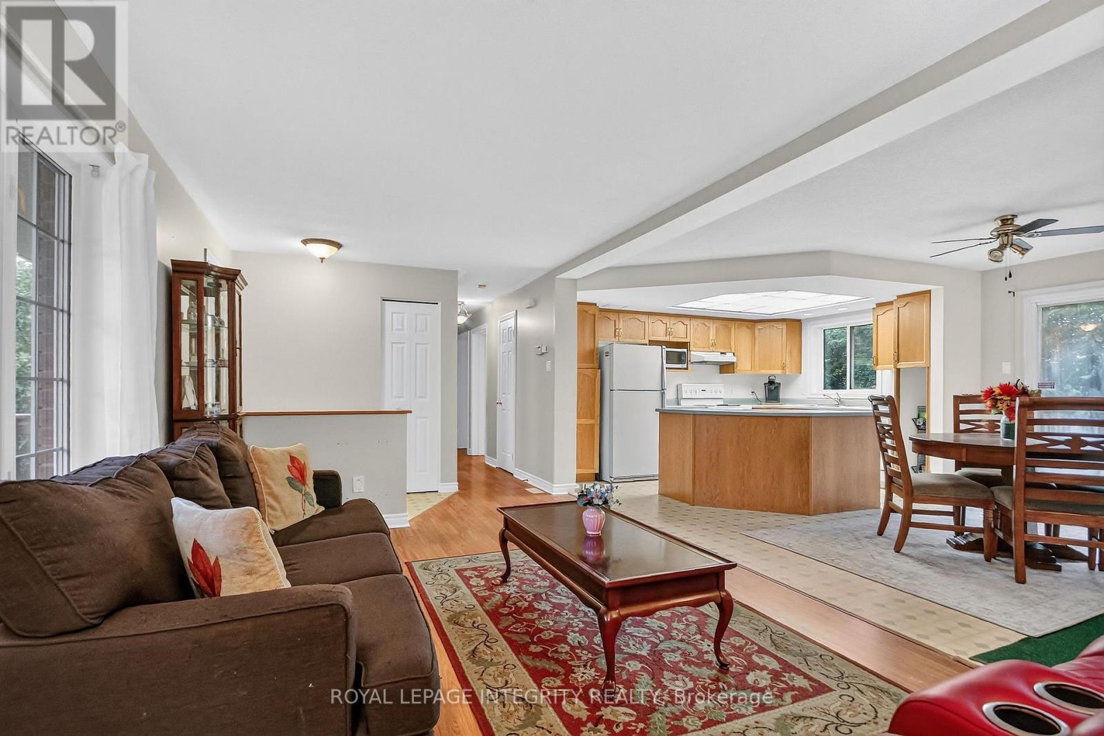 8308 Rosefire Drive, Ottawa, Ontario  K0A 2P0 - Photo 5 - X13621014