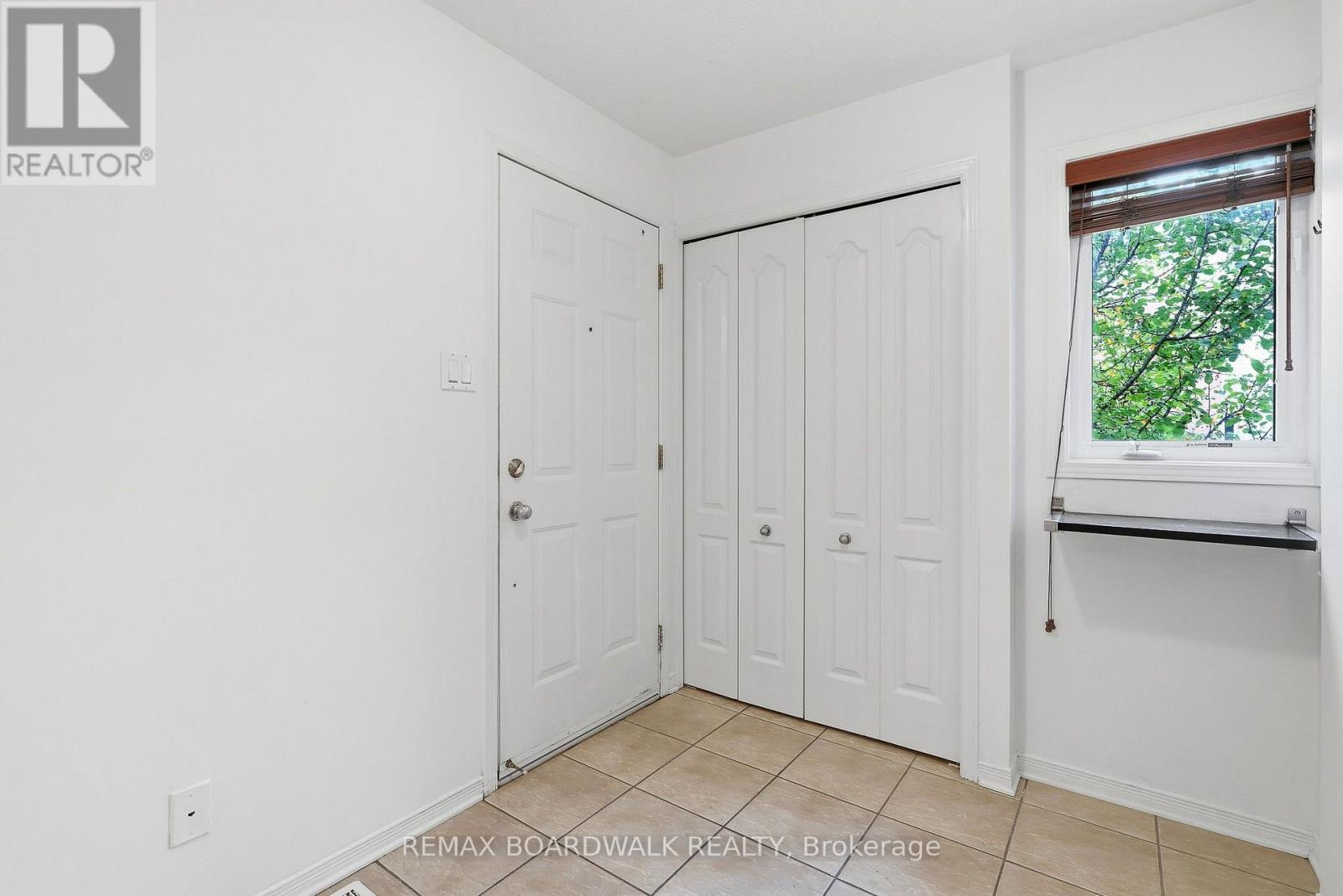 84 - 59 Strathaven Private, Ottawa, Ontario  K1J 1K7 - Photo 5 - X13621244