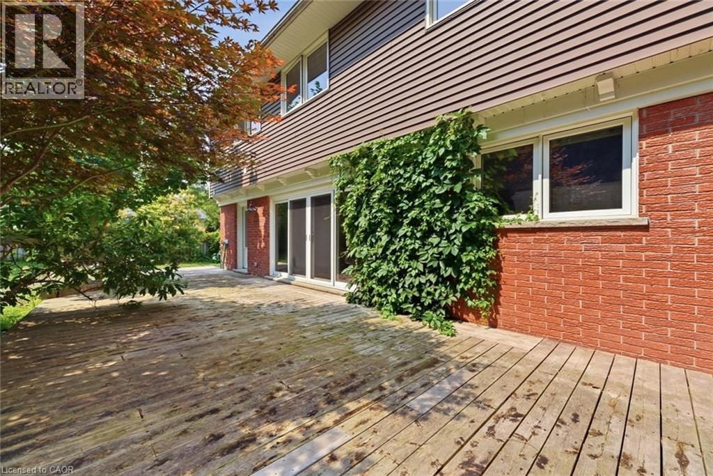 266 Ferndale Place, Waterloo, Ontario  N2J 3X9 - Photo 35 - 40851114