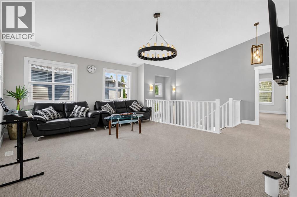 108 Kinniburgh Close, Chestermere, Alberta  T1X 0R8 - Photo 28 - A2331653