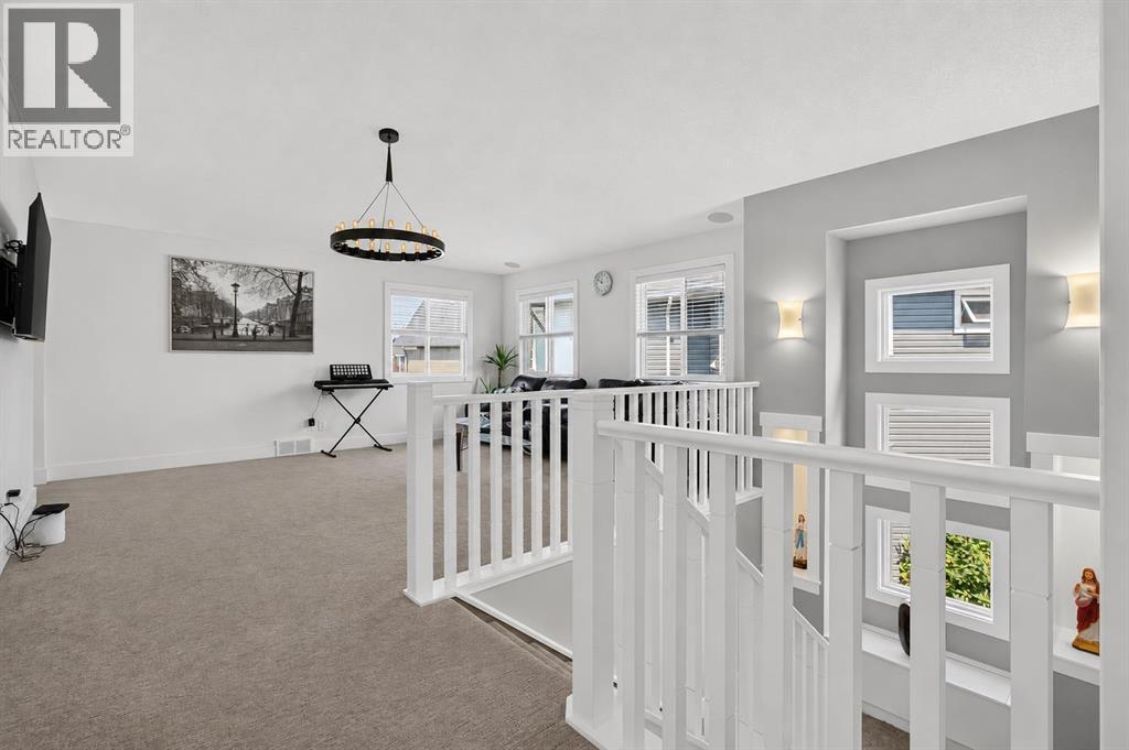 108 Kinniburgh Close, Chestermere, Alberta  T1X 0R8 - Photo 26 - A2331653