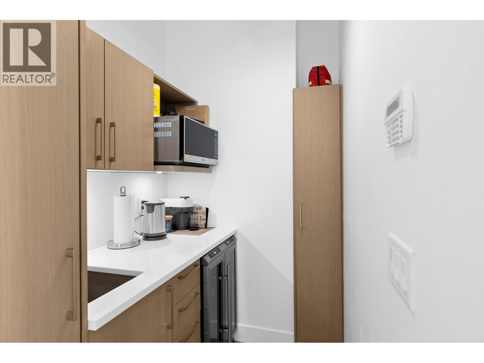 4200 Beach Avenue Unit# 105a, Peachland, British Columbia  V0H 1X6 - Photo 29 - 10389895