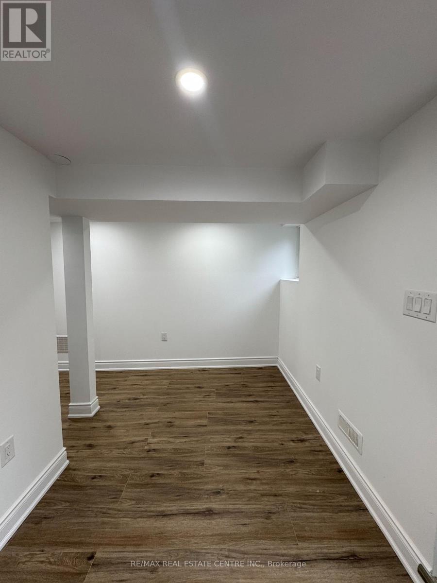 Basement - 3722 Ellengale Drive, Mississauga, Ontario  L5C 1Z7 - Photo 3 - W13621010
