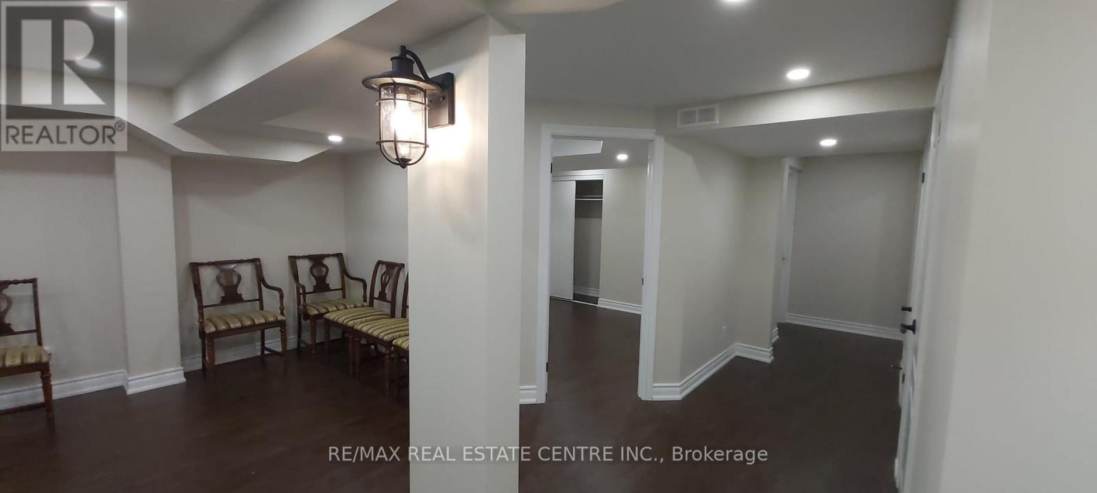 Bsmt - 5926 Sidmouth Street, Mississauga, Ontario  L5V 2Z3 - Photo 11 - W13621024