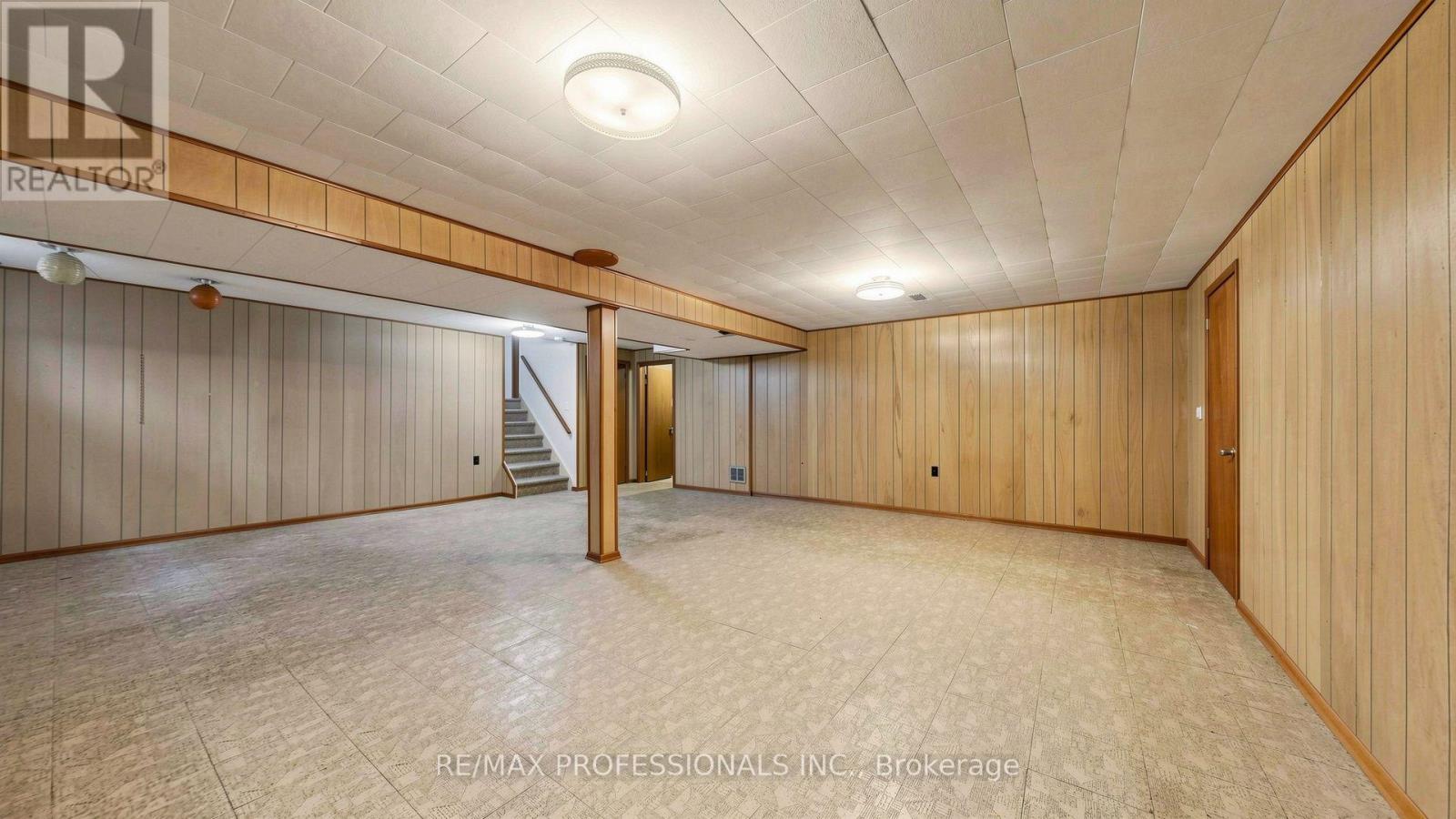 26 Woodcrest Drive, Toronto, Ontario  M9A 4J2 - Photo 42 - W13621100