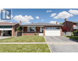 26 WOODCREST DRIVE, Toronto, Ontario
