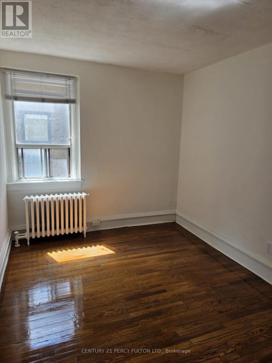 8 - 29 Jane Street, Toronto, Ontario  M6S 3Y3 - Photo 2 - W13621138