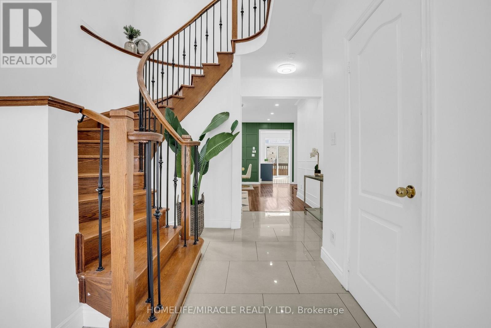 9 Gamson Crescent, Brampton, Ontario L6R 0V7 - Photo 10 - W13621190