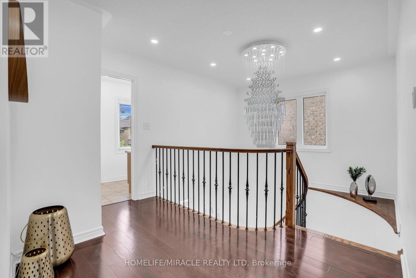 9 Gamson Crescent, Brampton, Ontario L6R 0V7 - Photo 24 - W13621190