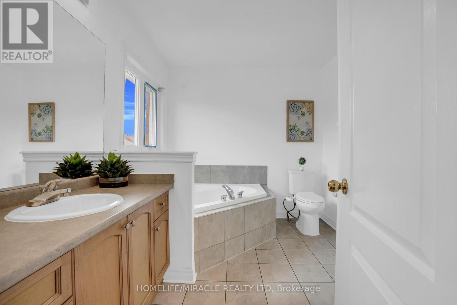 9 Gamson Crescent, Brampton, Ontario L6R 0V7 - Photo 29 - W13621190
