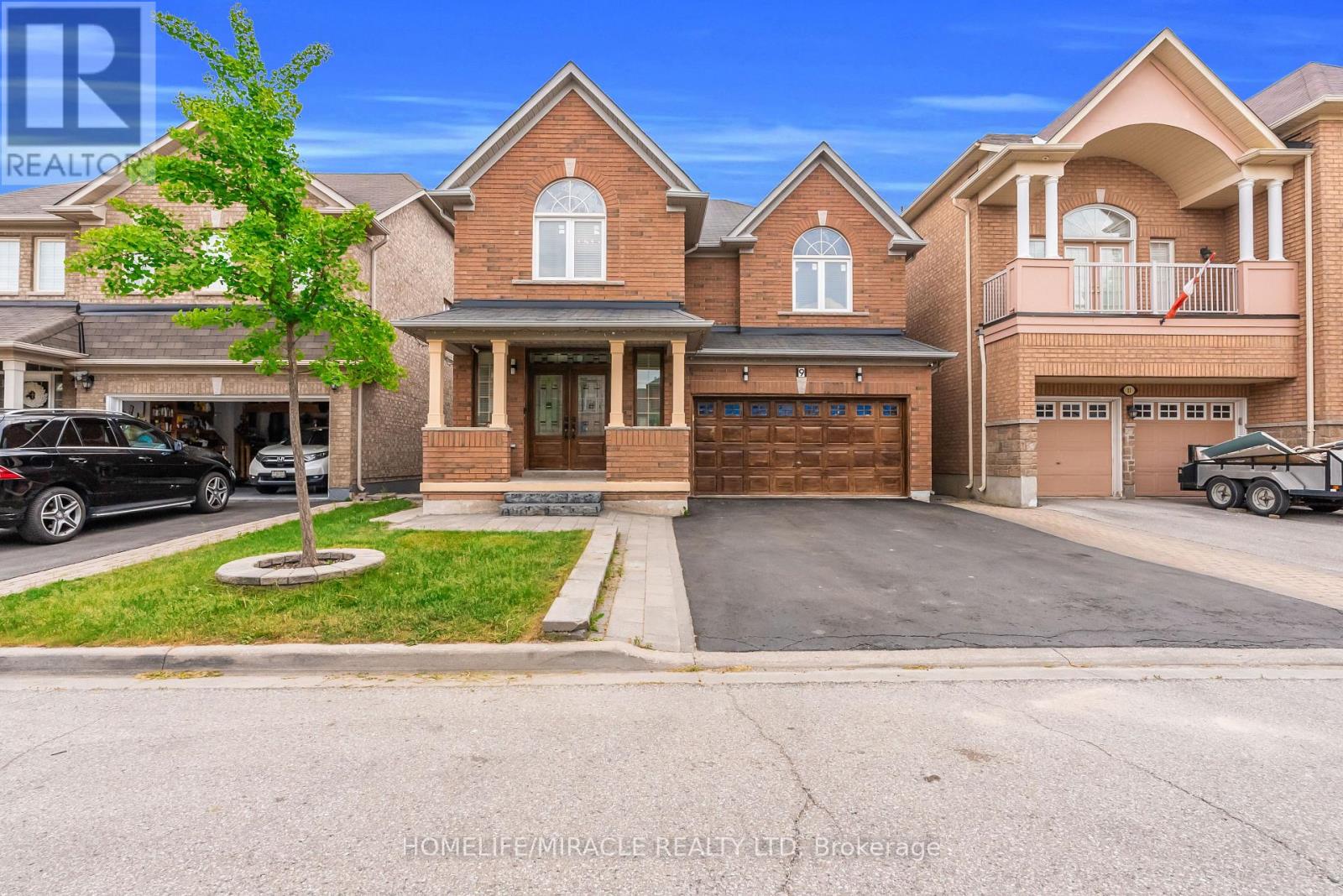 9 Gamson Crescent, Brampton, Ontario L6R 0V7 - Photo 8 - W13621190