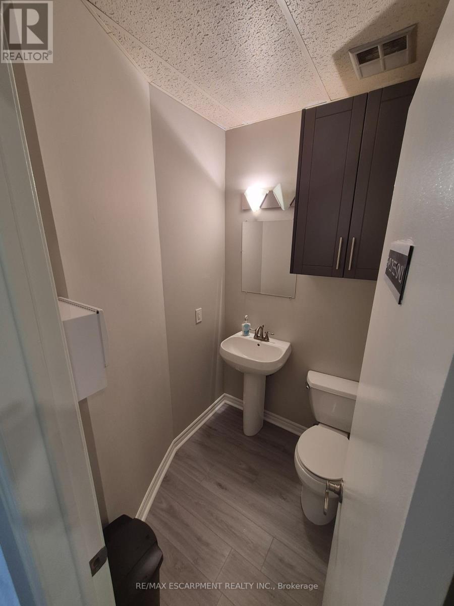 2 - 573 Maple Avenue, Burlington, Ontario  L7S 2E8 - Photo 19 - W13621198