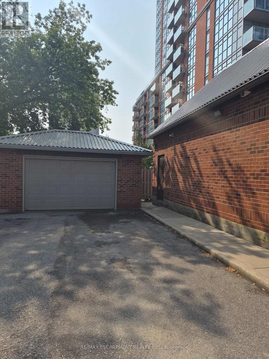 2 - 573 Maple Avenue, Burlington, Ontario  L7S 2E8 - Photo 20 - W13621198